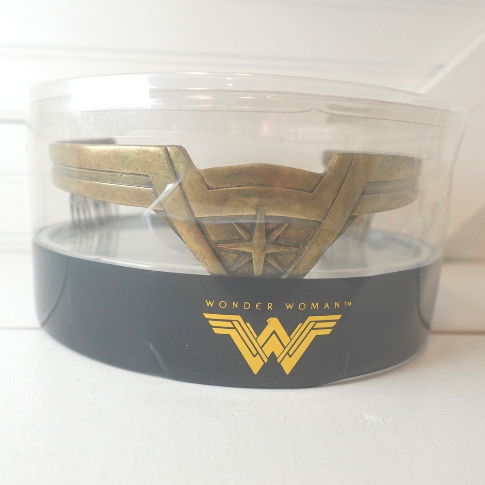 Wonder Woman Tiara Crown DC Comics BioWorld Cosplay Costume Collectible in Box